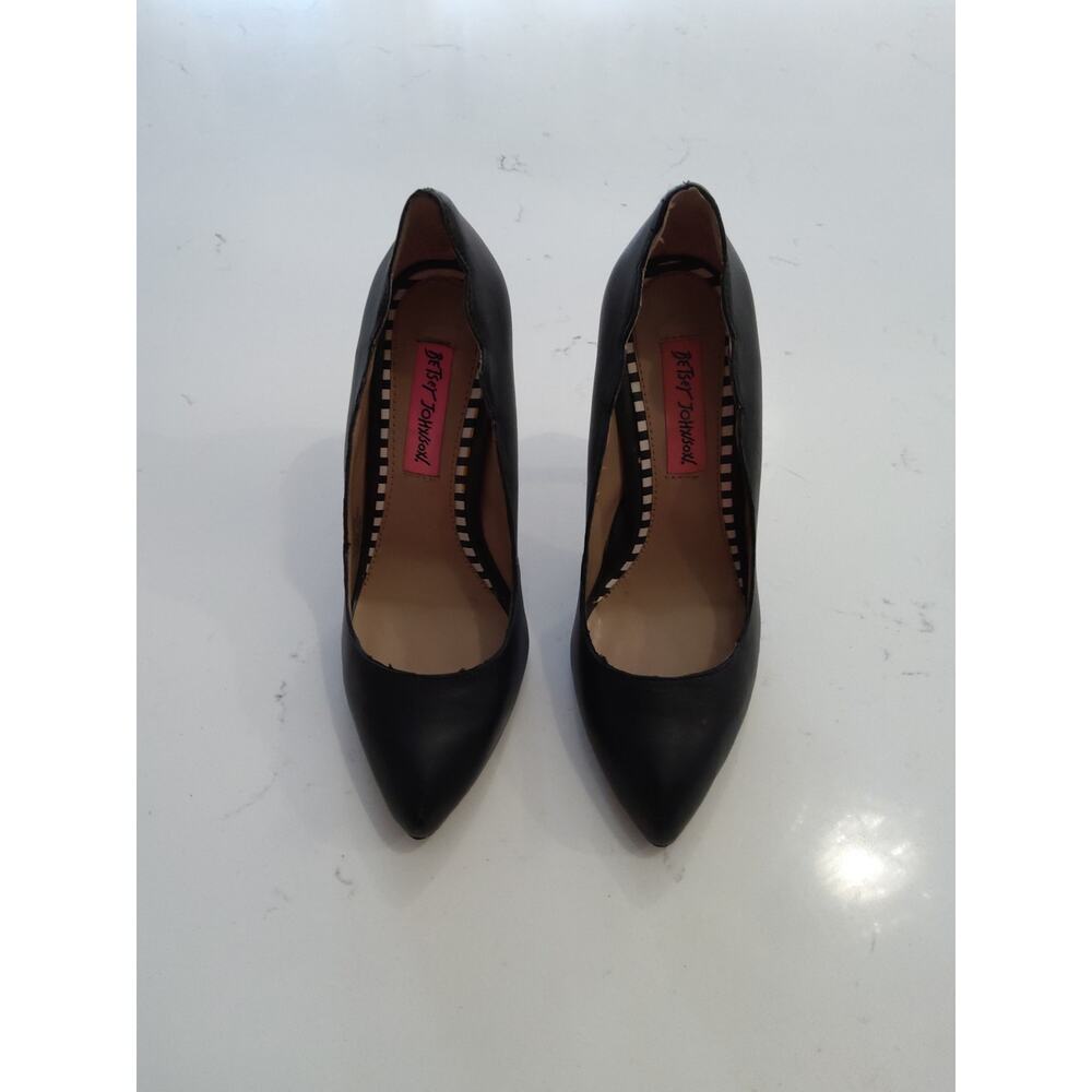 Betsey Johnson Black Pointed-Toe Heels